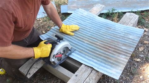 how cut corrugated metal roofing